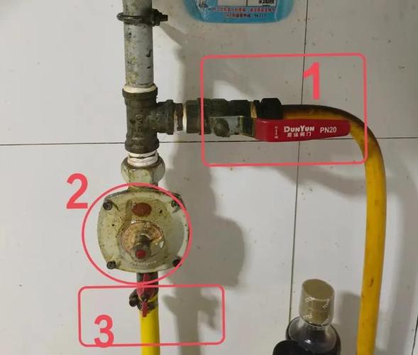 燃气热水器有3个“小阀门”，大多售后冤枉钱，都是因它们而花