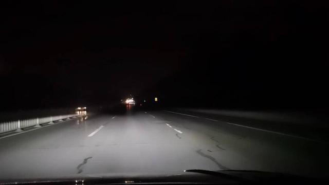 宝通西街近2公里路段路灯多日不亮,系箱变设备故障 家电资讯