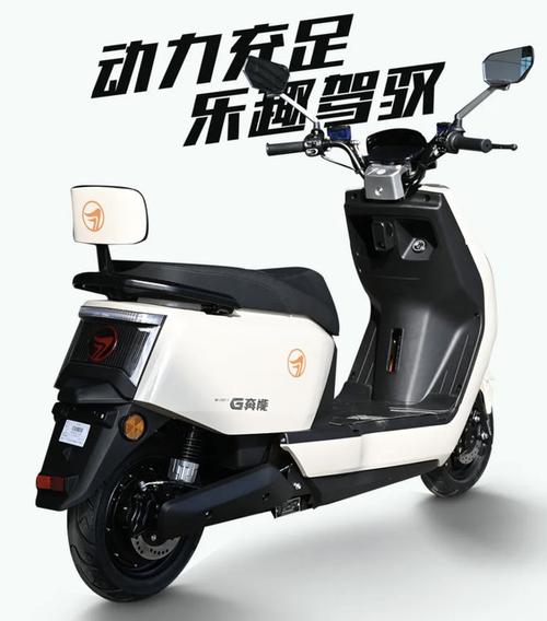 3款高速电摩来了，搭载变频电机，提速快还省电最高续航300公里