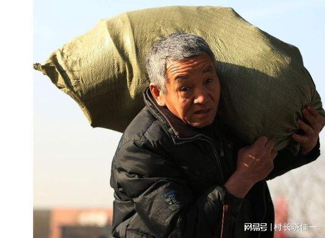 60岁后农民工怎么办。拿什么养老。现实太残酷了