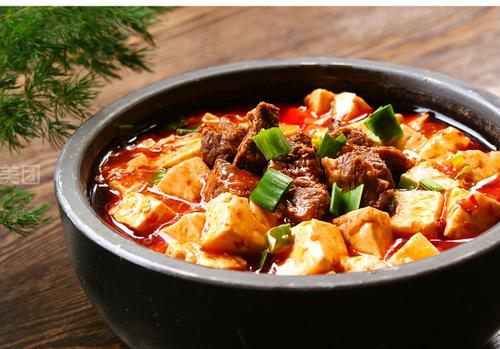 简单易做，慢火细炖，豆腐牛肉煲让你秒变大厨