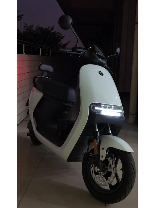大阳E客E2Max、九号E100、小牛NQi，哪款动力更强。该怎么选择。
