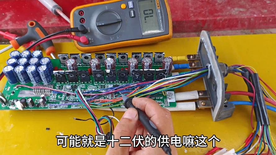 电动三轮车一开电就报故障码