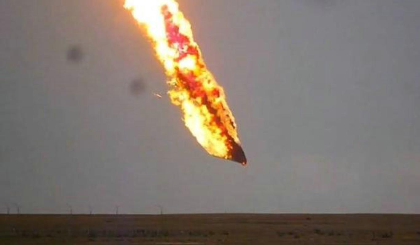 英国太空港火箭测试失败发动机爆炸、现场升起火球 家电资讯