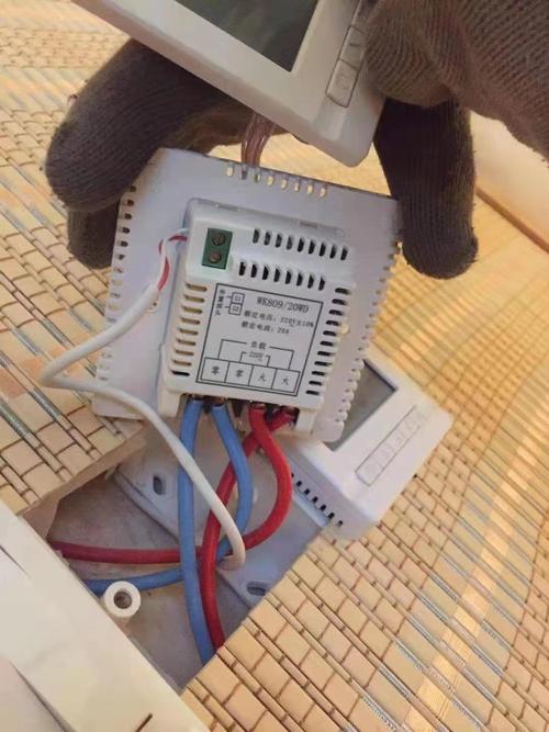电地热温控器故障现象