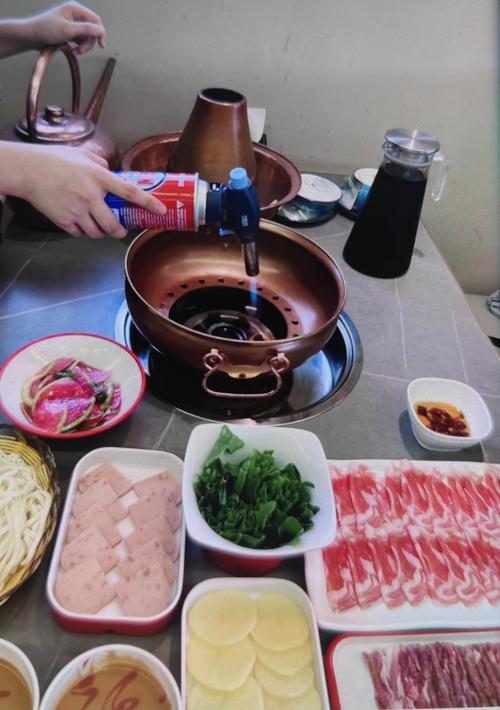 品味京韵铜锅，尽享传统文化与现代艺术的完美融合