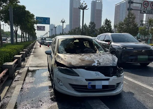多地出现车辆自燃 高温天用车注意这些 多地出现车辆自燃 高温天用车注意这些「多地出现车辆自燃 高温天用车注意这些问题」 维修服务