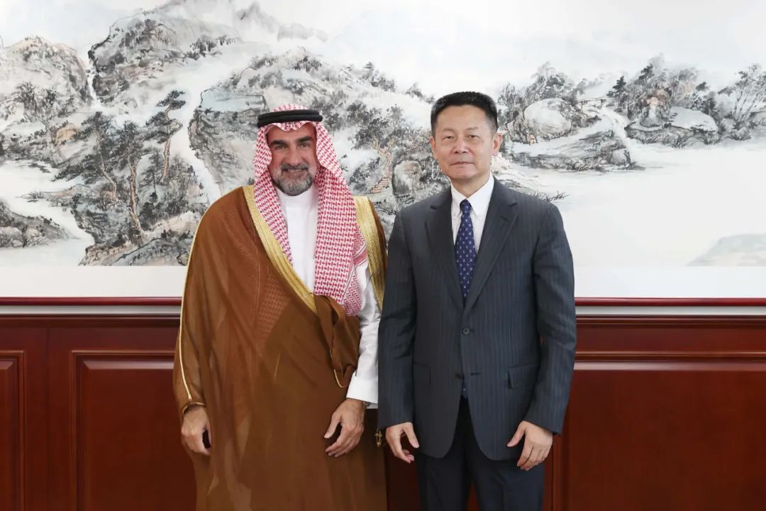 证监会主席吴清会见沙特公共投资基金总裁鲁梅延(图) 家电资讯
