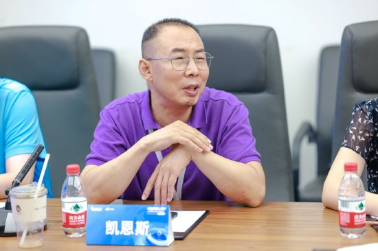 凯恩斯：大模型给了科大讯飞历史性的机会，抓住机会市值有望达万亿 家电资讯